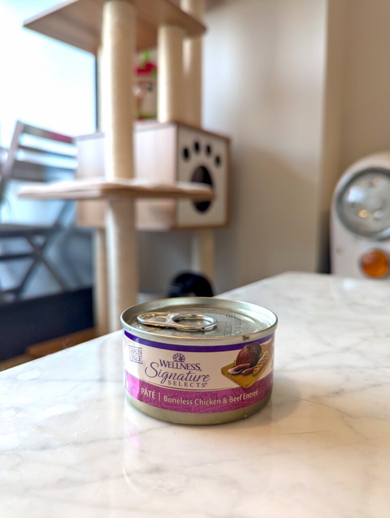 Wellness Signature Selects Boneless Chicken and Beef Entrée